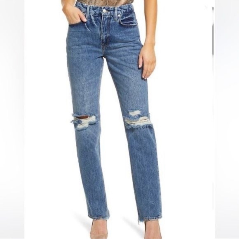 Good American Good 90s Slim Ripped Knee Straight Jeans in Indigo061 (6) - Picture 2 of 13